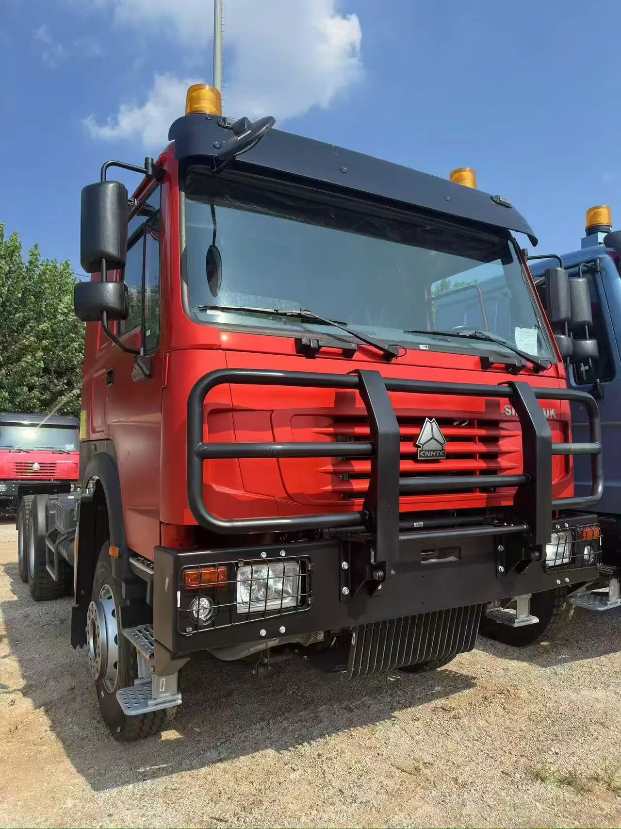 Trattore Sinotruk HOWO 6X4 375HP Guida a Sinistra/Guida a Destra