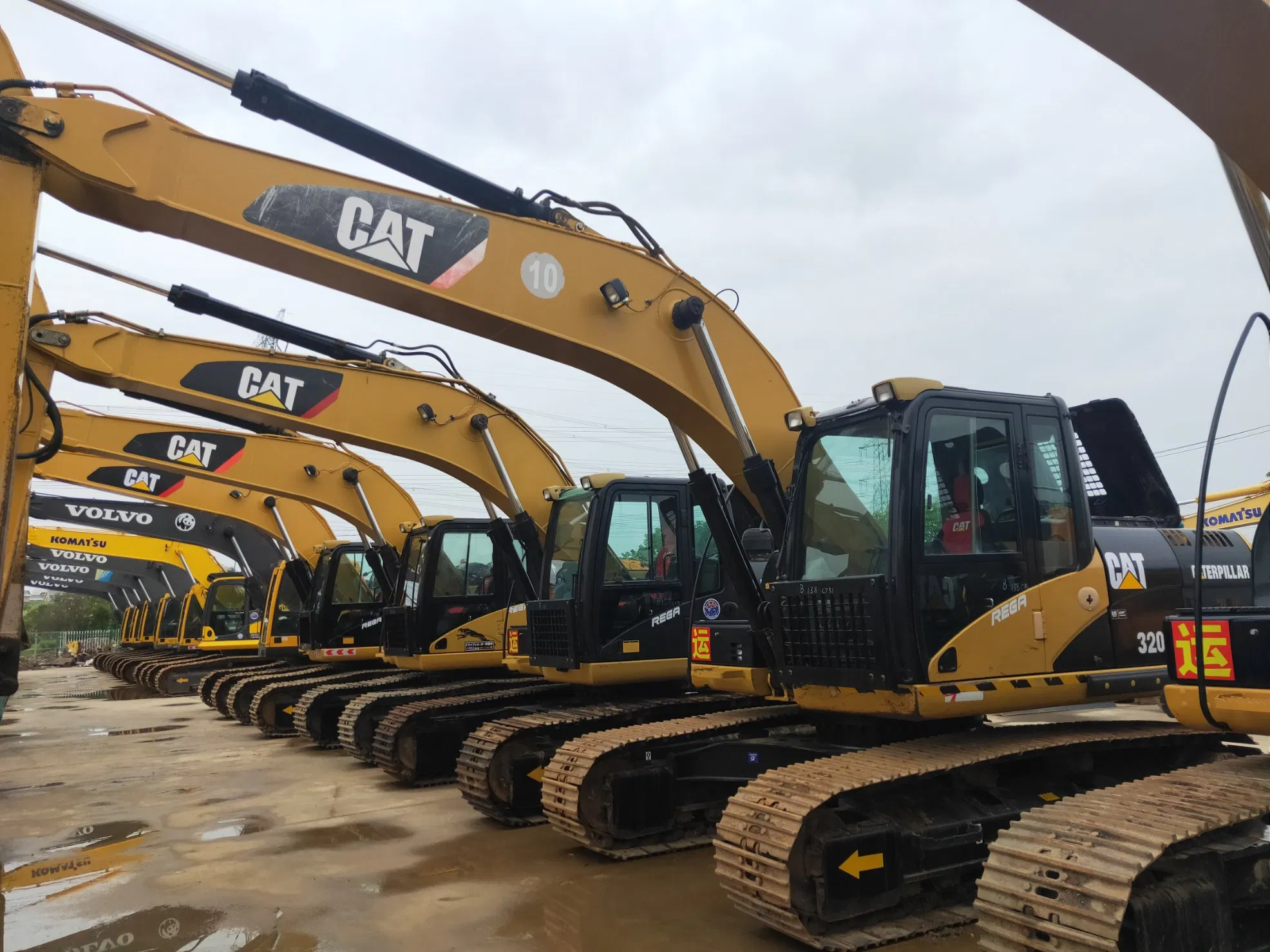 Used 20 Tons Cat 320D Crawler Excavator Caterpillar Digger