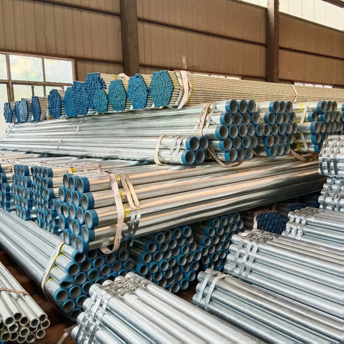 ERW or Seamless Carbon Steel Pipe/Tube