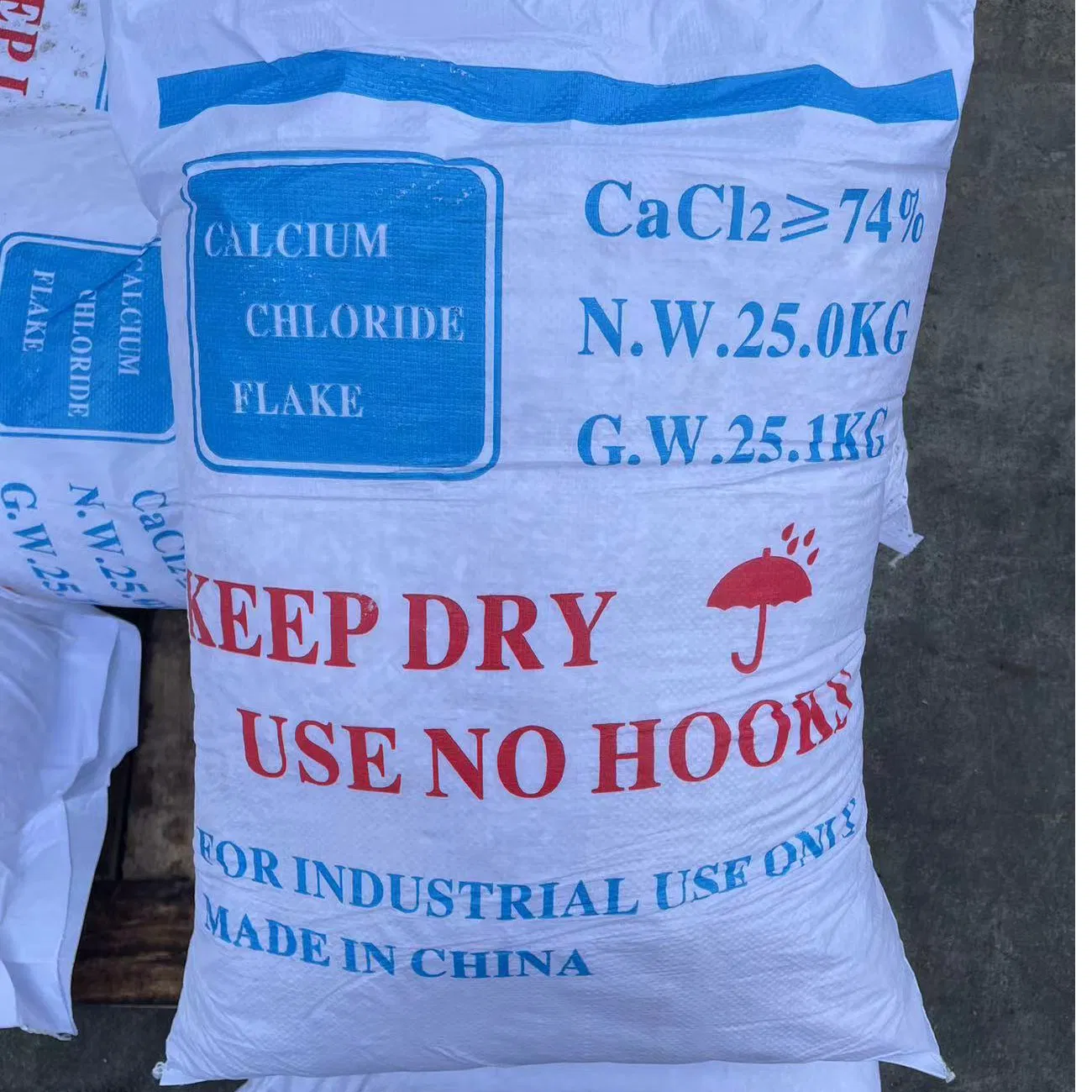 Calcium Chloride Desiccant 74%/77%/94% Purity for Commercial Use CAS: 10043-52-4
