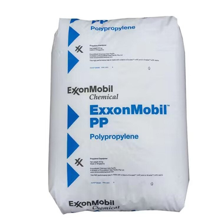Elevata rigidità resistente ai raggi UV Exxonmobil PP Ap03b PP 7033n granuli di plastica per componenti di elettrodomestici/parti automobilistiche