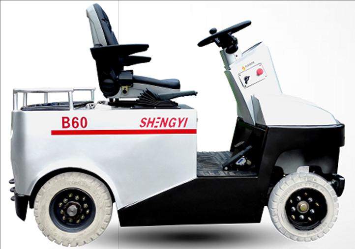 Trattore elettrico per traino