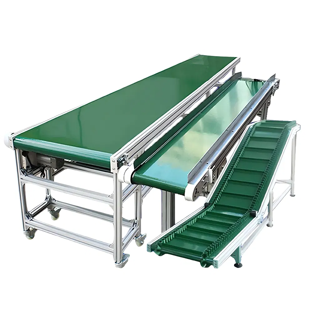Sistema di trasporto a nastro in PVC per il trasferimento di scatole di cartone e pacchi nel centro di smistamento, piatto, verde, resistente all'abrasione, macchina trasportatrice