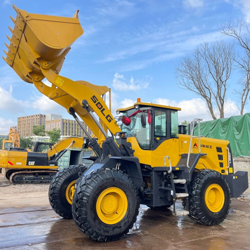 SDLG L956F chargeuse sur pneus frontale de 5 tonnes pour travaux de construction lourds