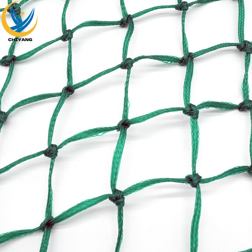 Knotted/Knotless Protection Net