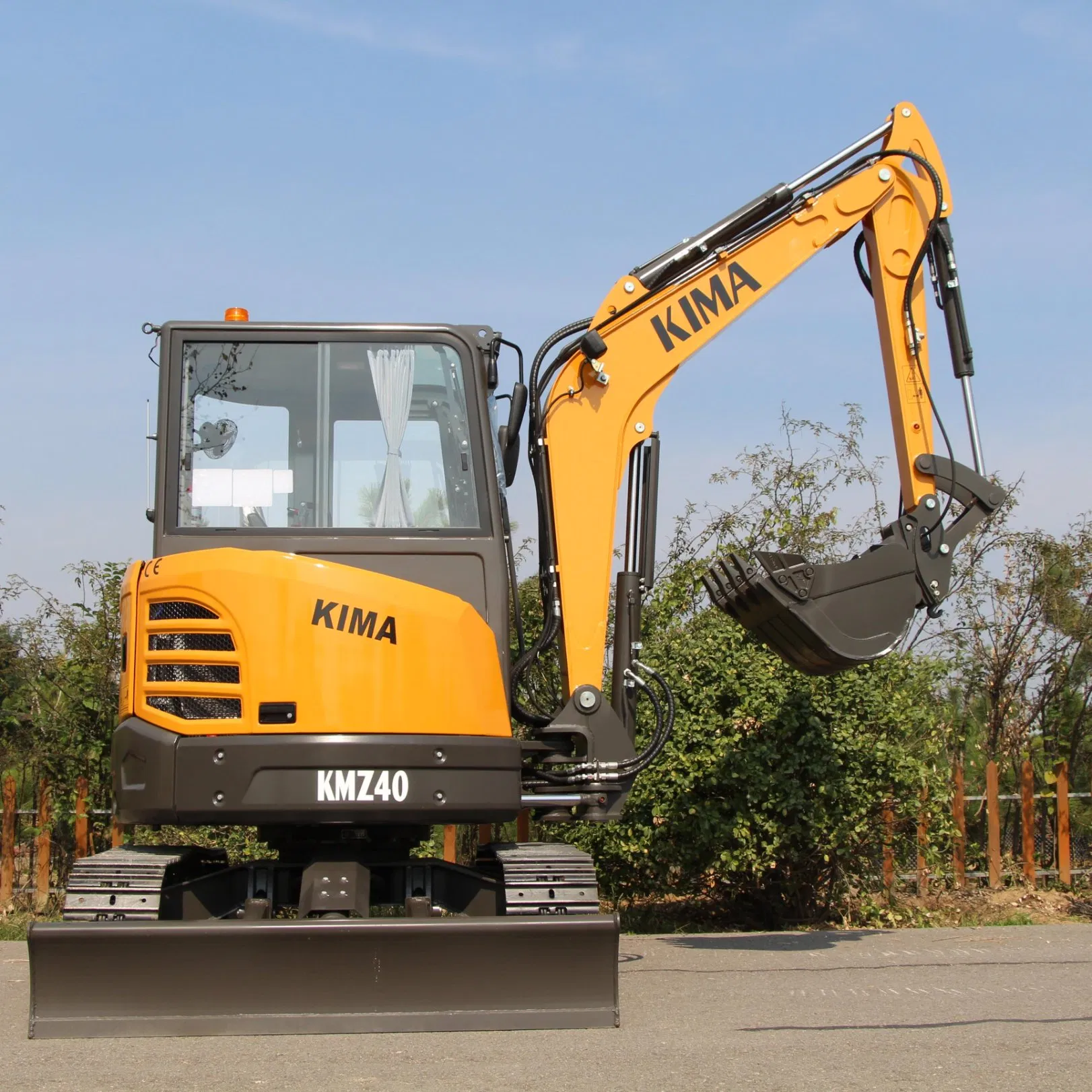 Good Quality Brand Driving Motor 4 Ton Mini Excavator