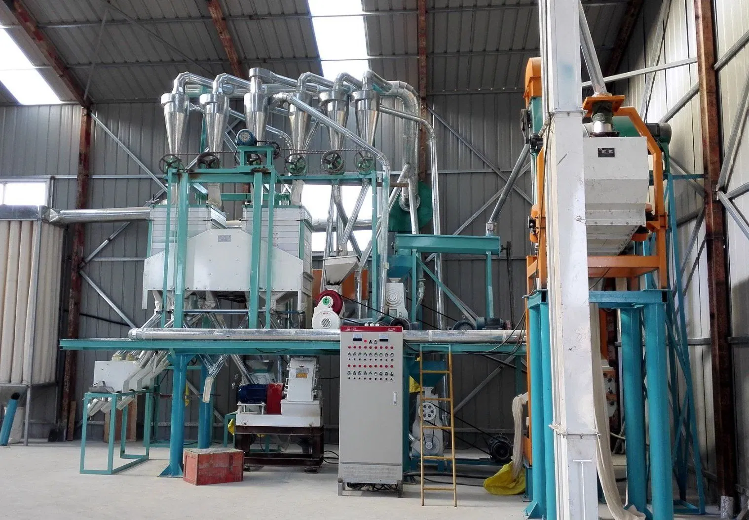 Máquina de molino de harina de maíz de 20 toneladas por día