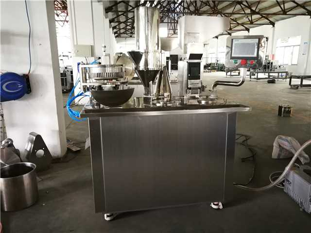 Horizontal Locking Semi Automatic Capsule Filling Machine