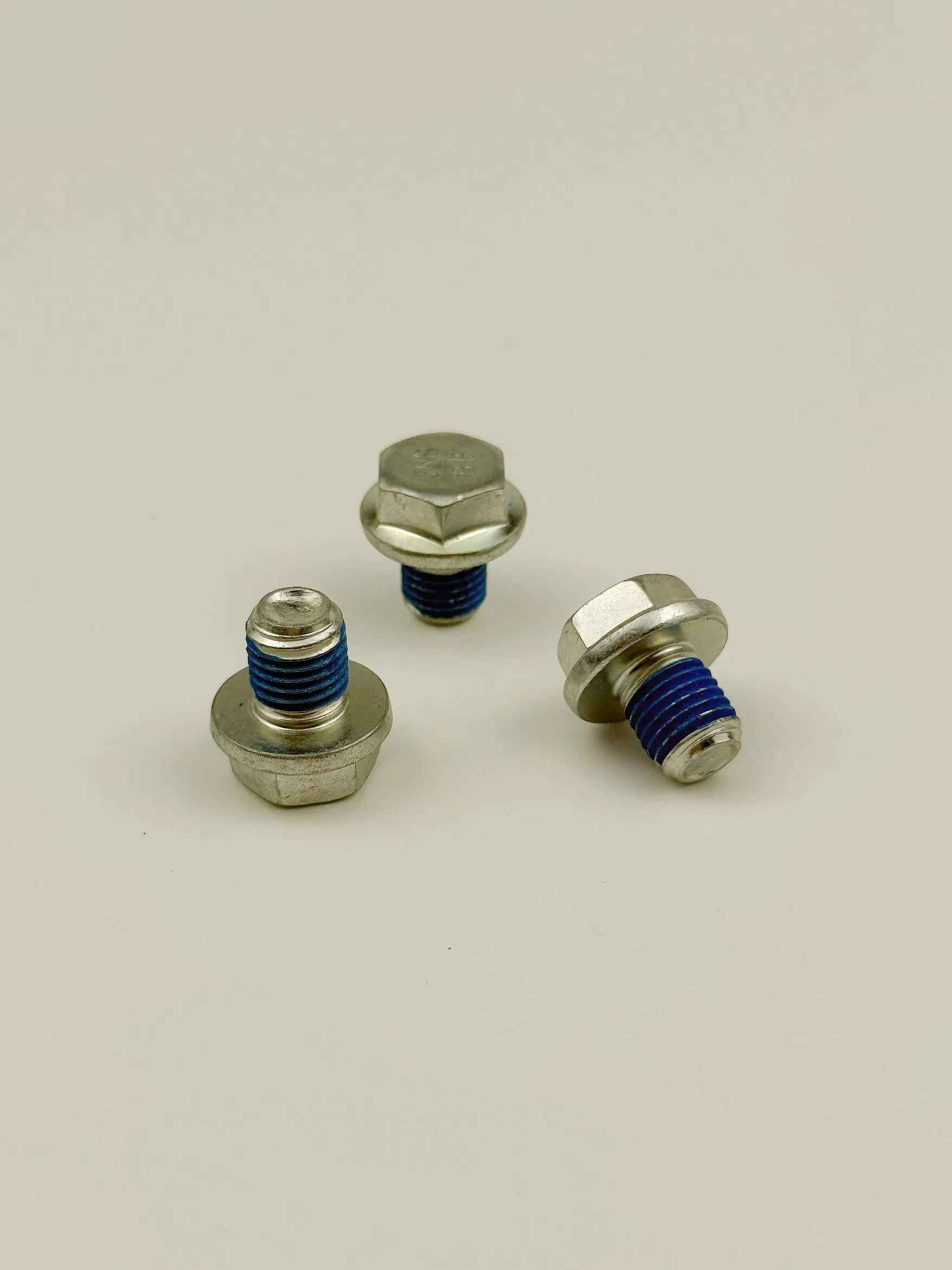 Thickened Hexagonal Flange Anti Loosening Carbon Steel Bolt
