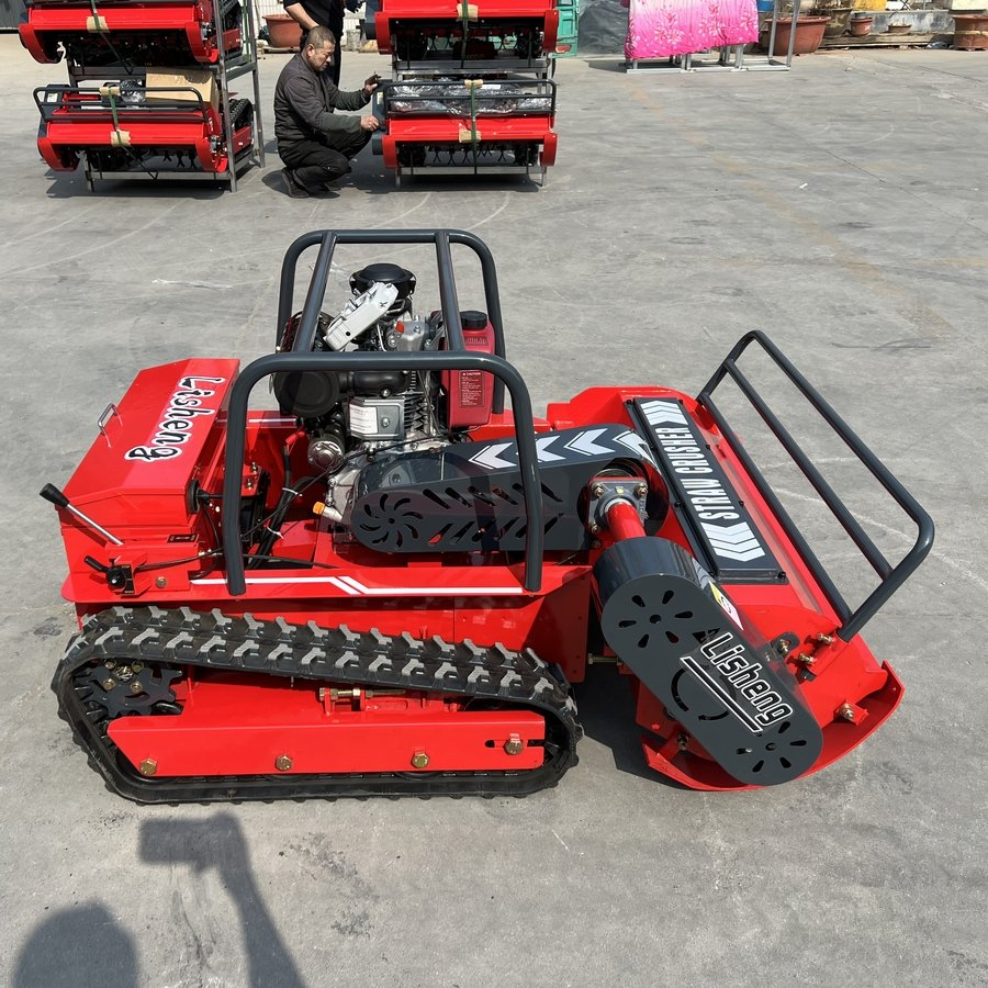 High Efficiency Remote Controlled Diesel RC Flail Lawn Mower All Terrain Grass Cutter
