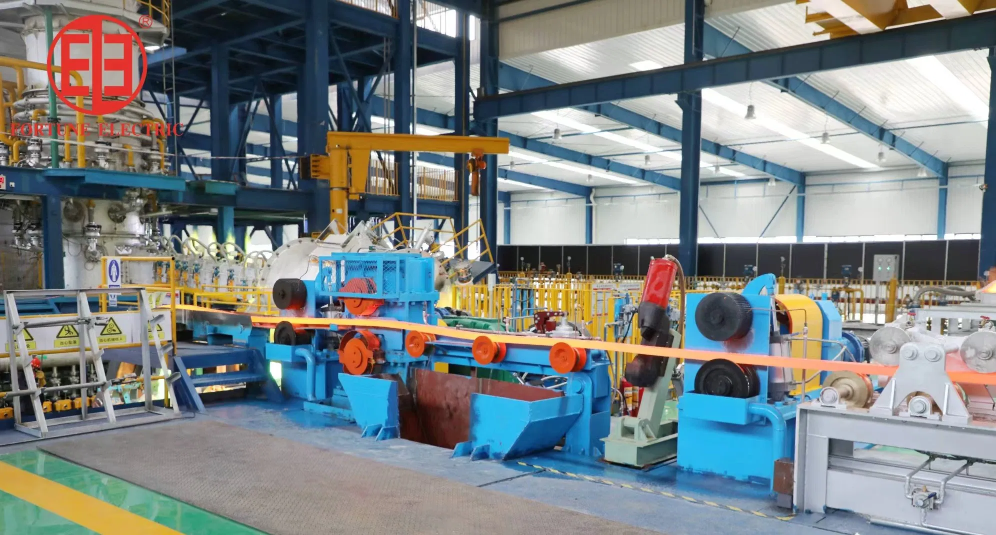 Ligne de production de coulée et de laminage continus de tige de cuivre à faible teneur en oxygène