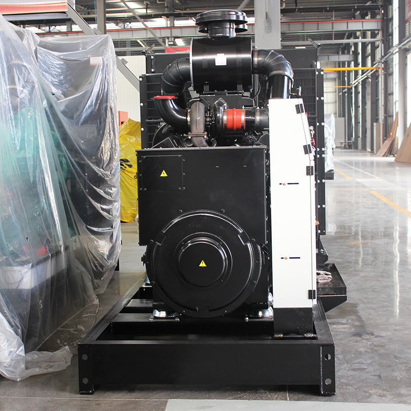 Yuchai 1800kw Diesel Generator with Main Standby Power for Limited Use