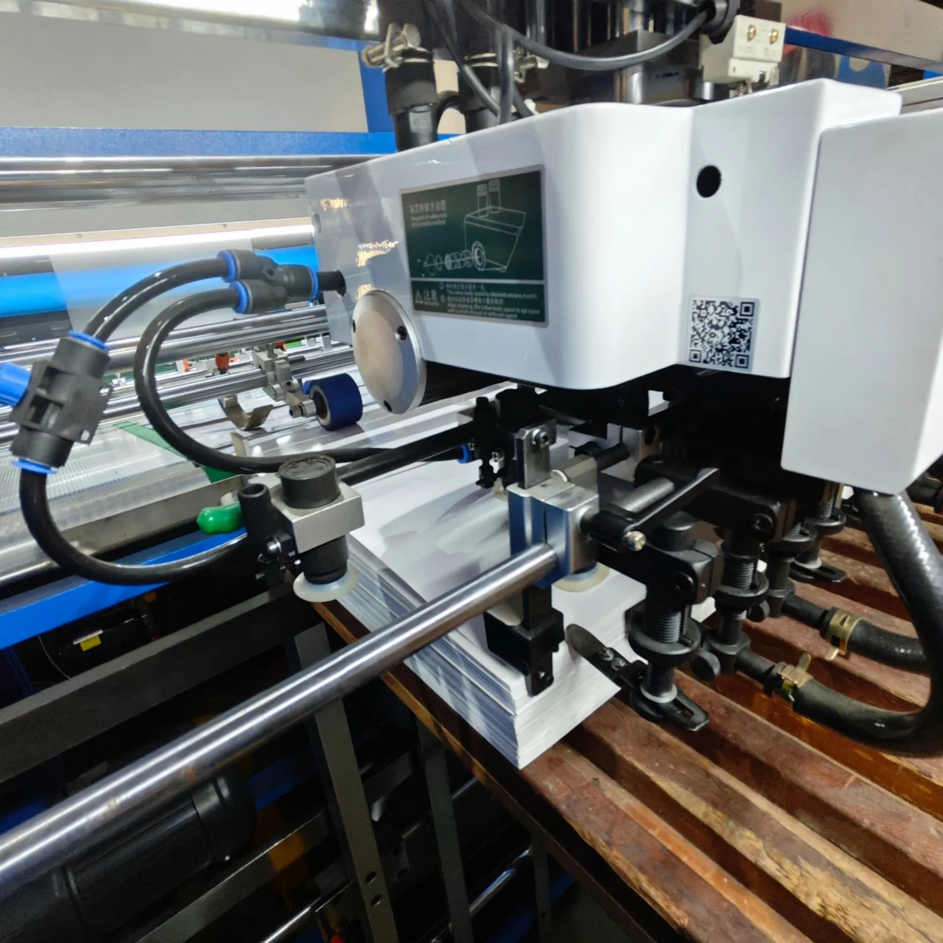 Customizable Laminating Station Packing Machine for Packaging Industry