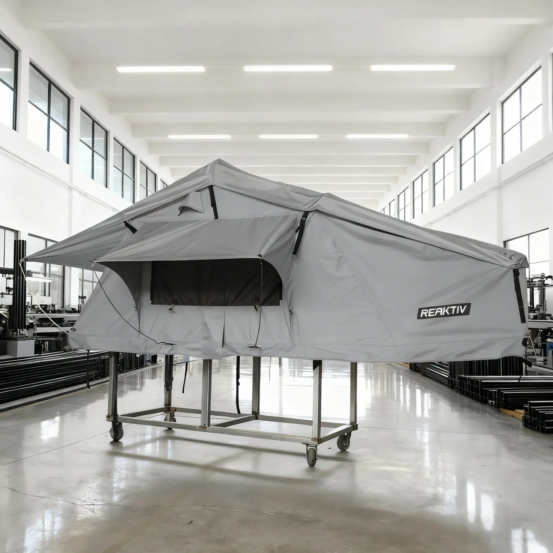 310*190*126cm Large Size Double Layer Oxford Aluminum Pole 4 Person Roof Top Tent