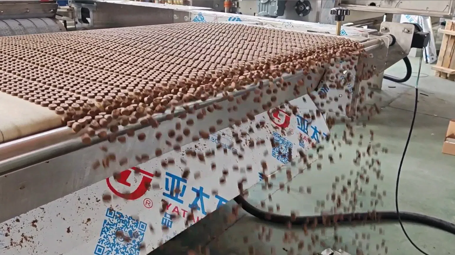 Industrial Fully Automated Large-Capacity Pet Food Extrusion Molding Equipment Dog Food Production Line