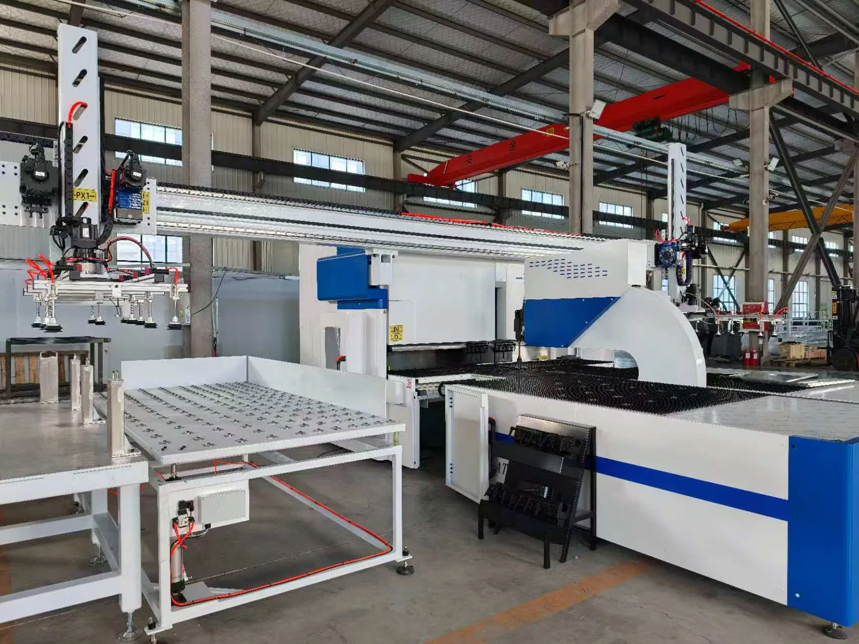 Pliableuse servo robotisée CNC automatique