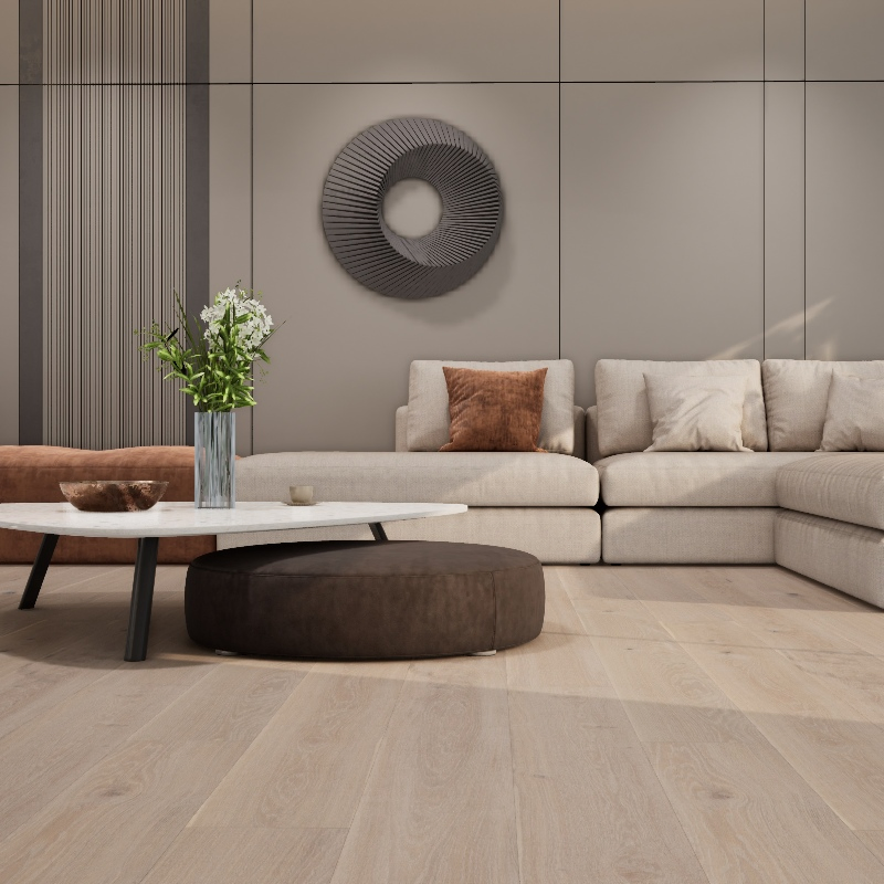 Sunny White Oak Multi Layer Engineered Wood Flooring Brushing UV Coating Finish 15mm Thickness Contemporary Style