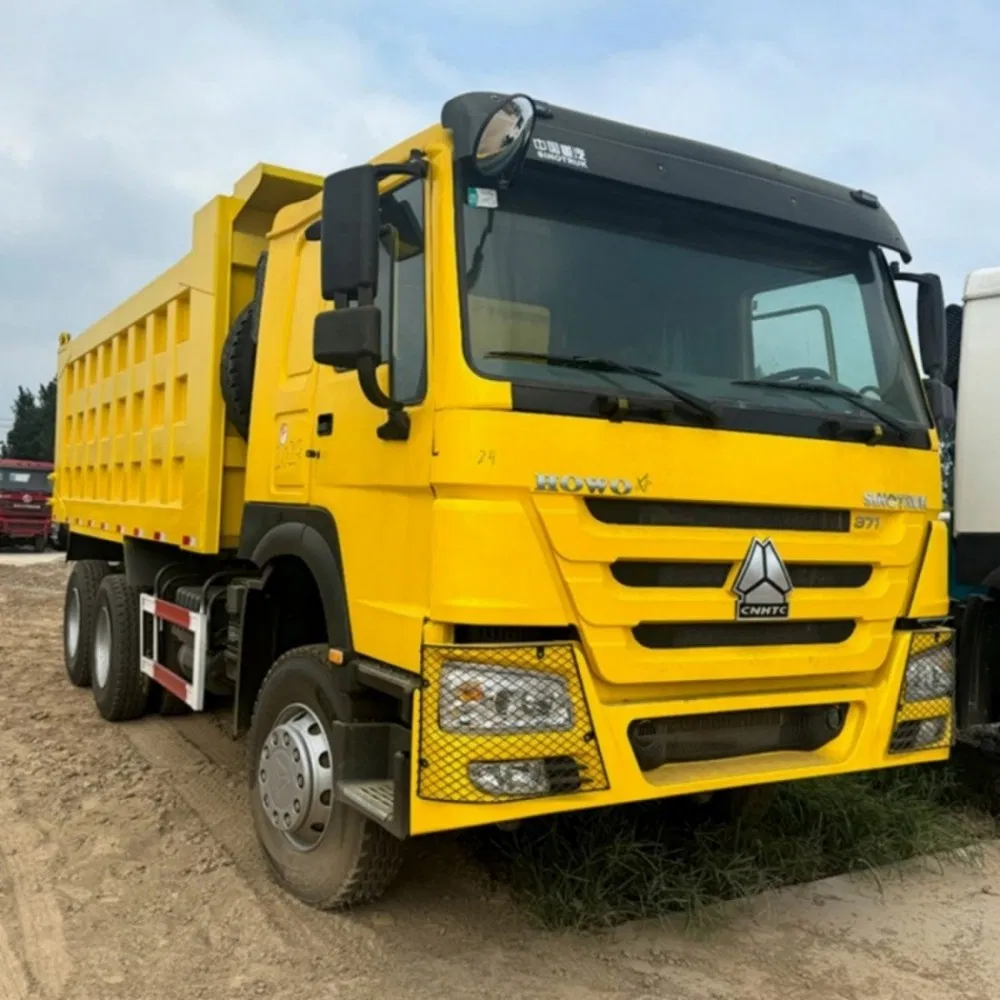 Sinotruk HOWO 6X4 Camion ribaltabile cassone pesante diesel manuale per lavori agricoli