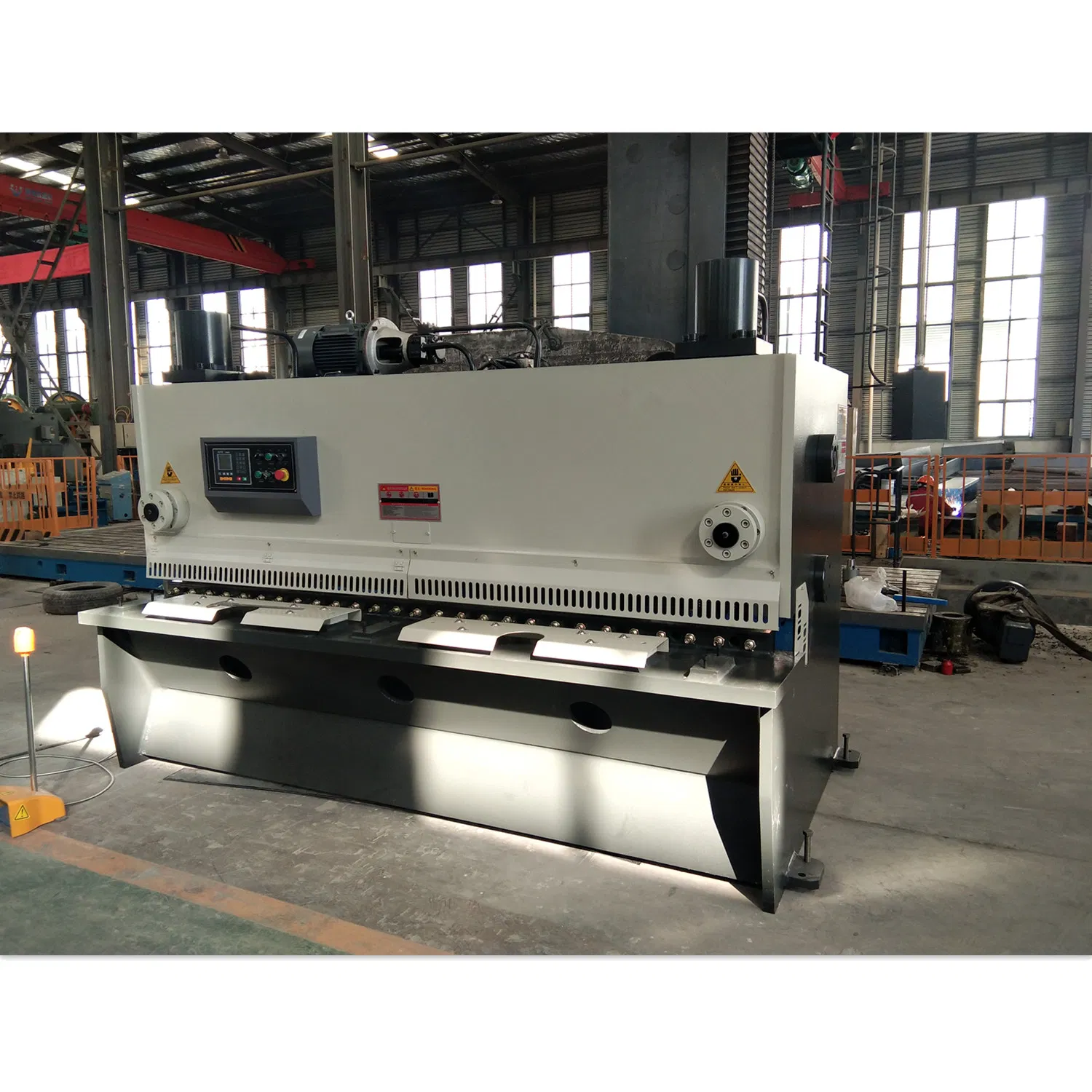 Automatic Control CNC Cutting Sheet Metal Plate Shearing Machine Hydraulic Guillotine Shearing Machine