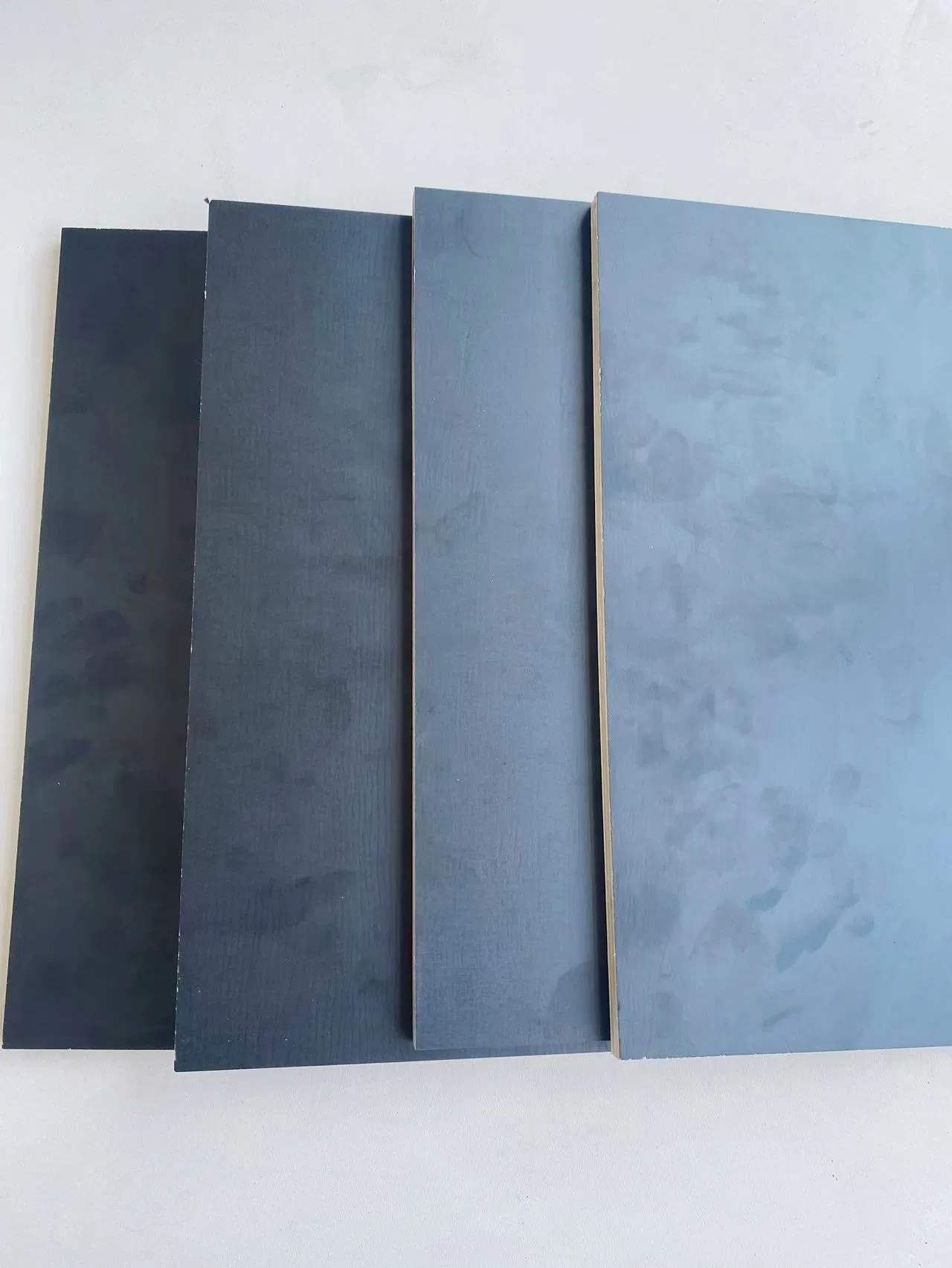 Compensato rivestito con film idrorepellente in colla WBP da 9 mm a 20 mm per l'edilizia